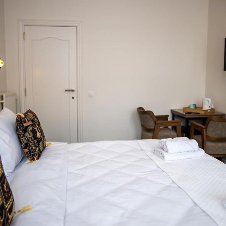 Hotel Guzy Lier Eksteriør billede